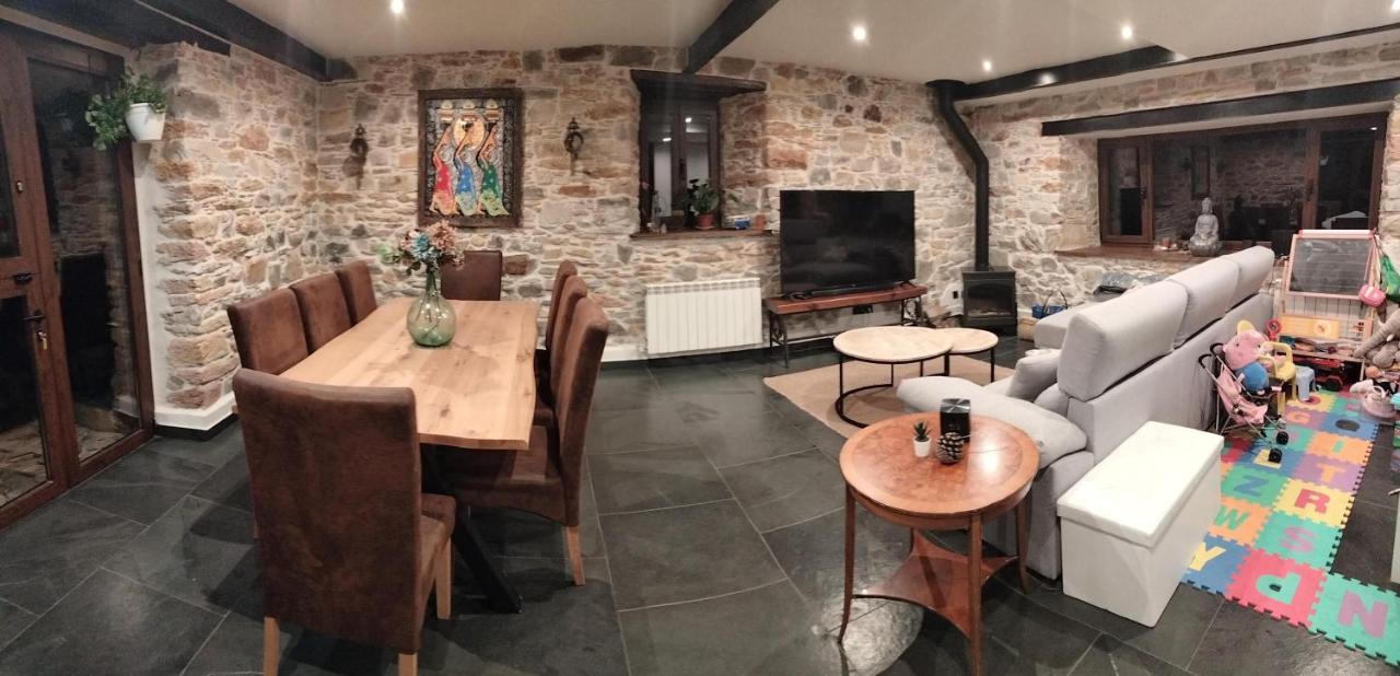 Bed and Breakfast Casa Bagaro Serantes  Екстер'єр фото